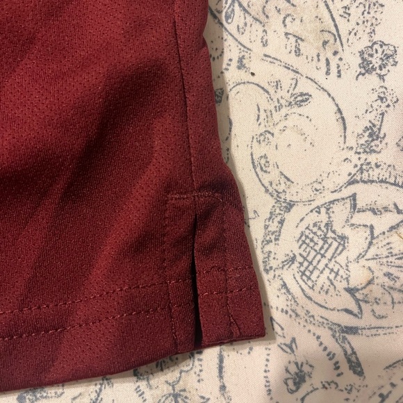 Izod Maroon Polo Shirt Classic Style - Picture 3 of 8